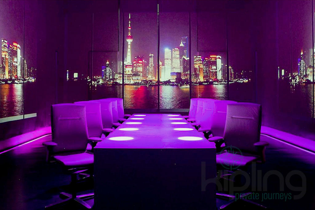 أغلى وجبة طعام في العالم - قائمة الأطباق الخاصة بمطعم Ultraviolet في شانغهاي – الصين: