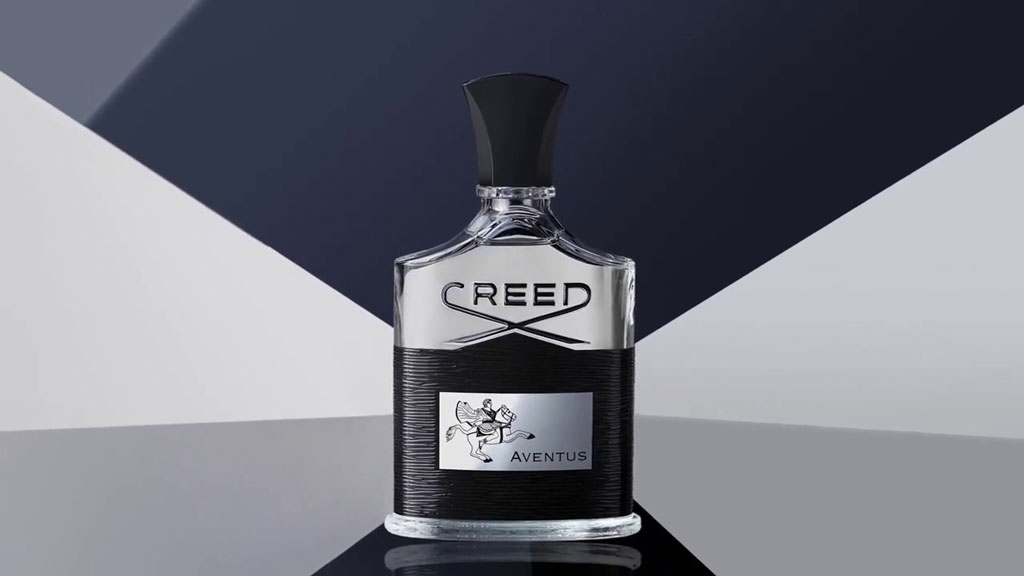 أفضل 12 تصميماً لزجاجة عطر في العالم -زجاجة Aventus من Creed