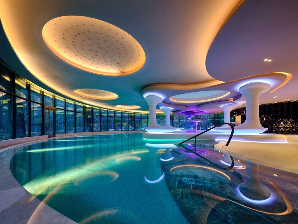 Top Ten Underwater Hotels -The Underwater Suites at the Intercontinental Shanghai Wonderland
