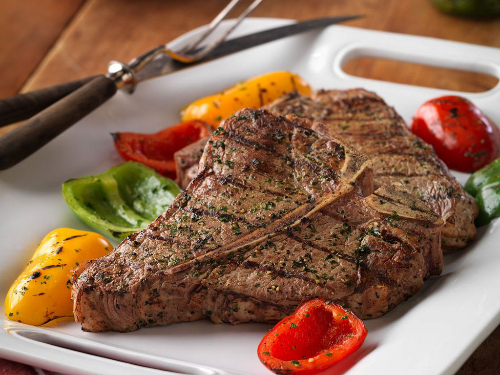Choosing the Right Cut of Steak - Porterhouse