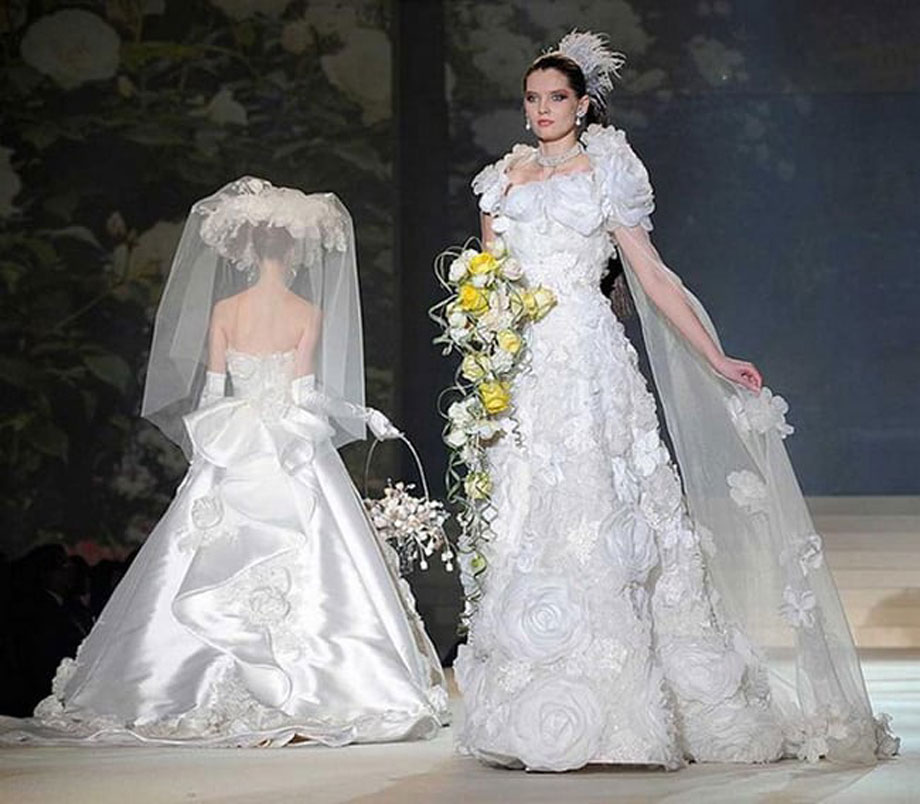 أغلى عشرة فساتين زفاف في التاريخ
-فستان الذهب الأبيض (من تصميم يومي كاتسورا) – 8.5 مليون دولار