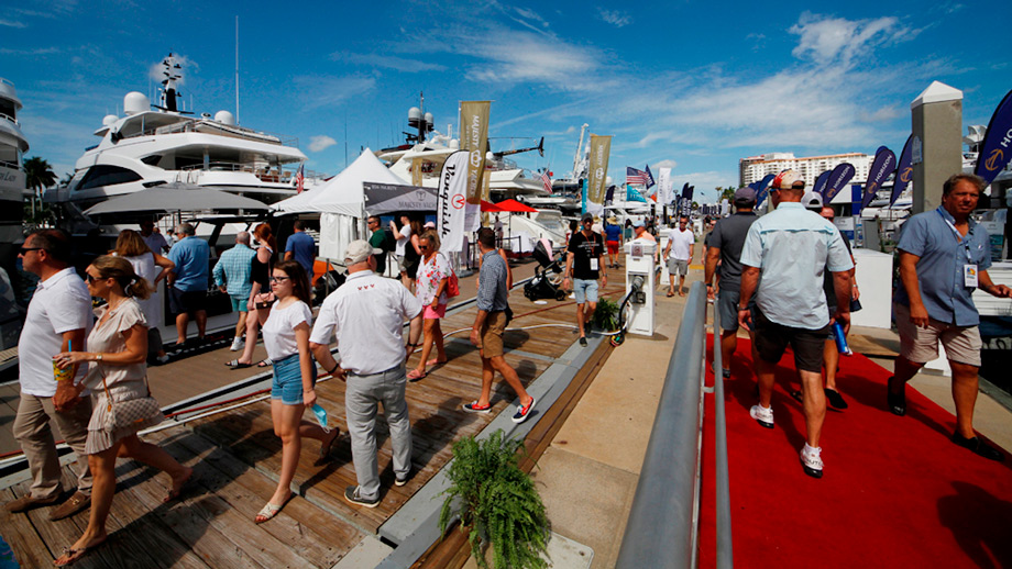 Buy luxury boat - Boat Show
