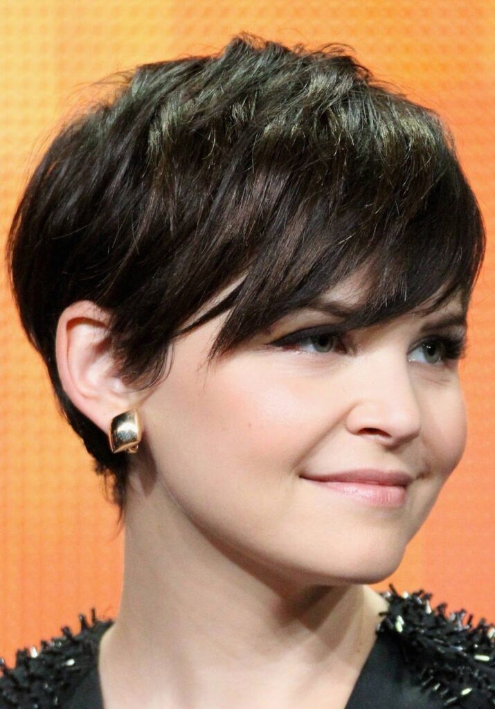 Short Hairstyles For Round Faces - The Pixie Cut