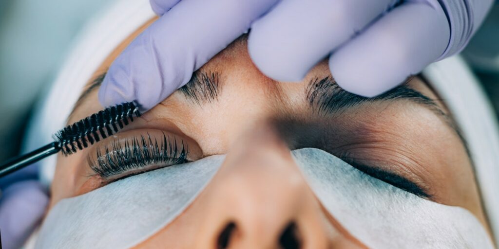 How Long Does a Lash Lift and Tint Take?
