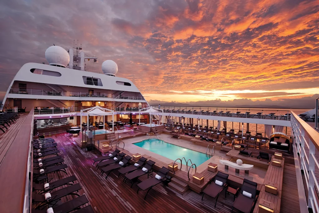 Most luxurious cruise ships