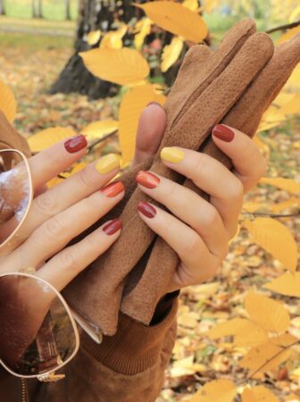 17 Best Fall Nail Designs To Try This Year