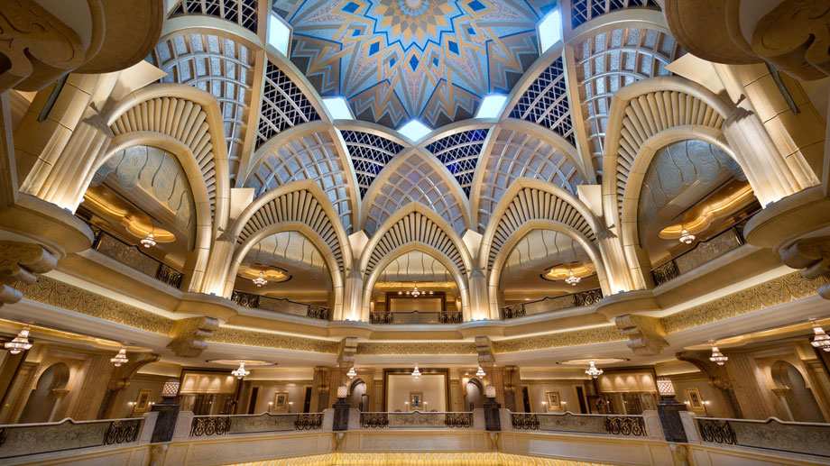 Luxury hotels and resorts - Emirates Palace, Abu Dhabi